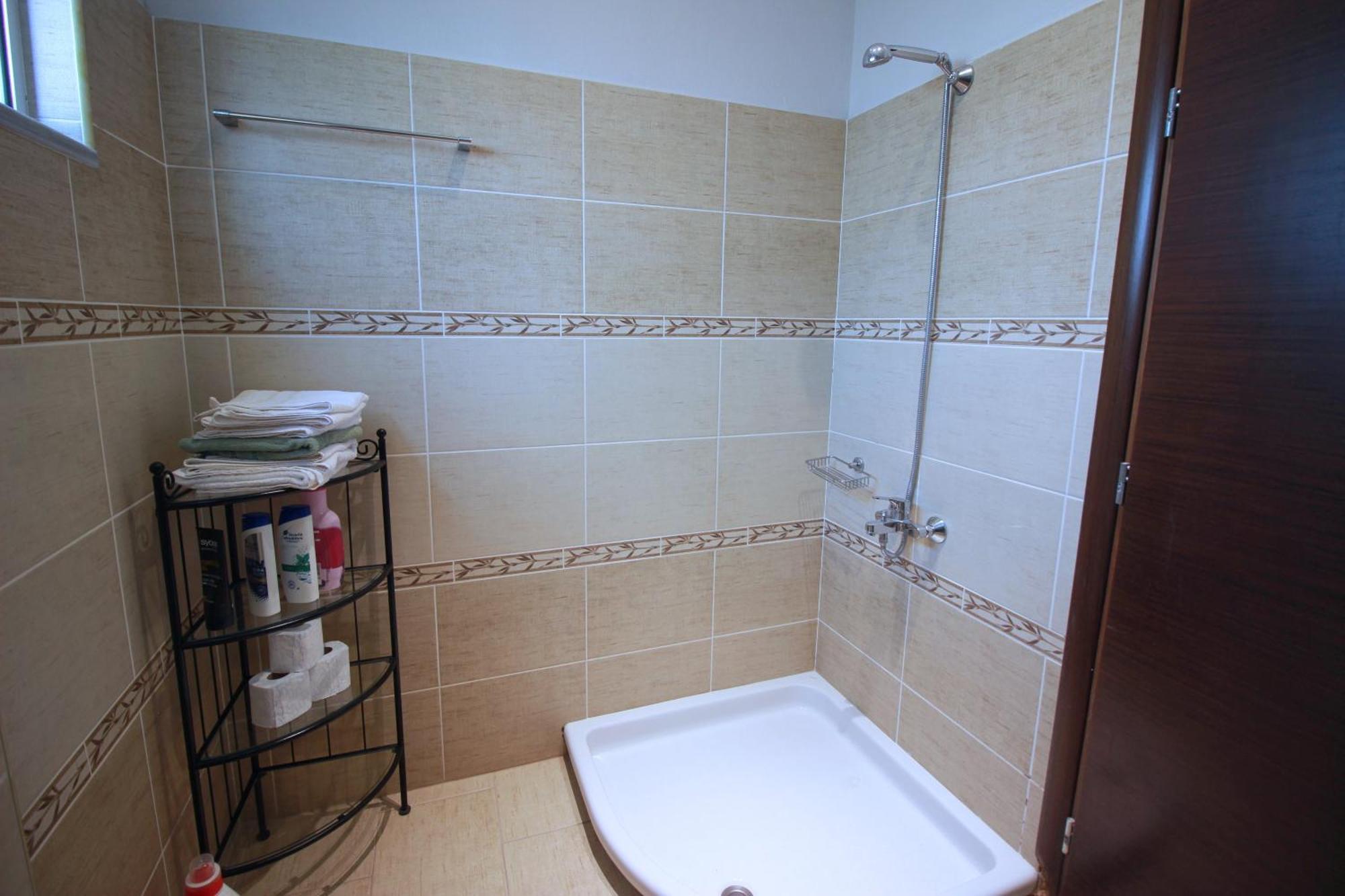 Apartament Duzgo Gjirokastër Exterior foto
